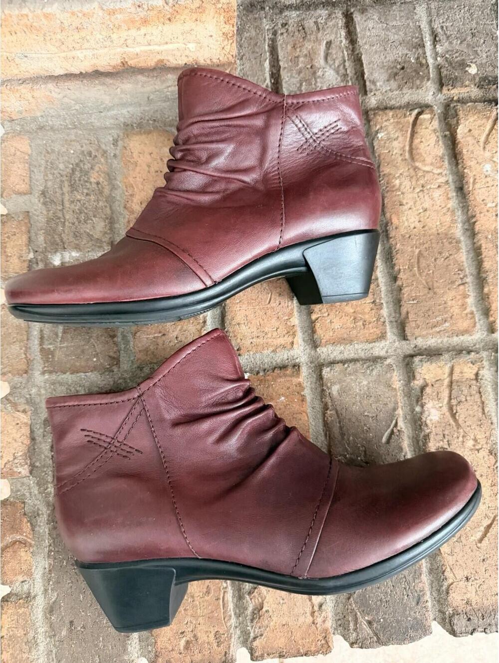 Earth Origins Women’s Red Cammie Boots Booties Women’s 8.5